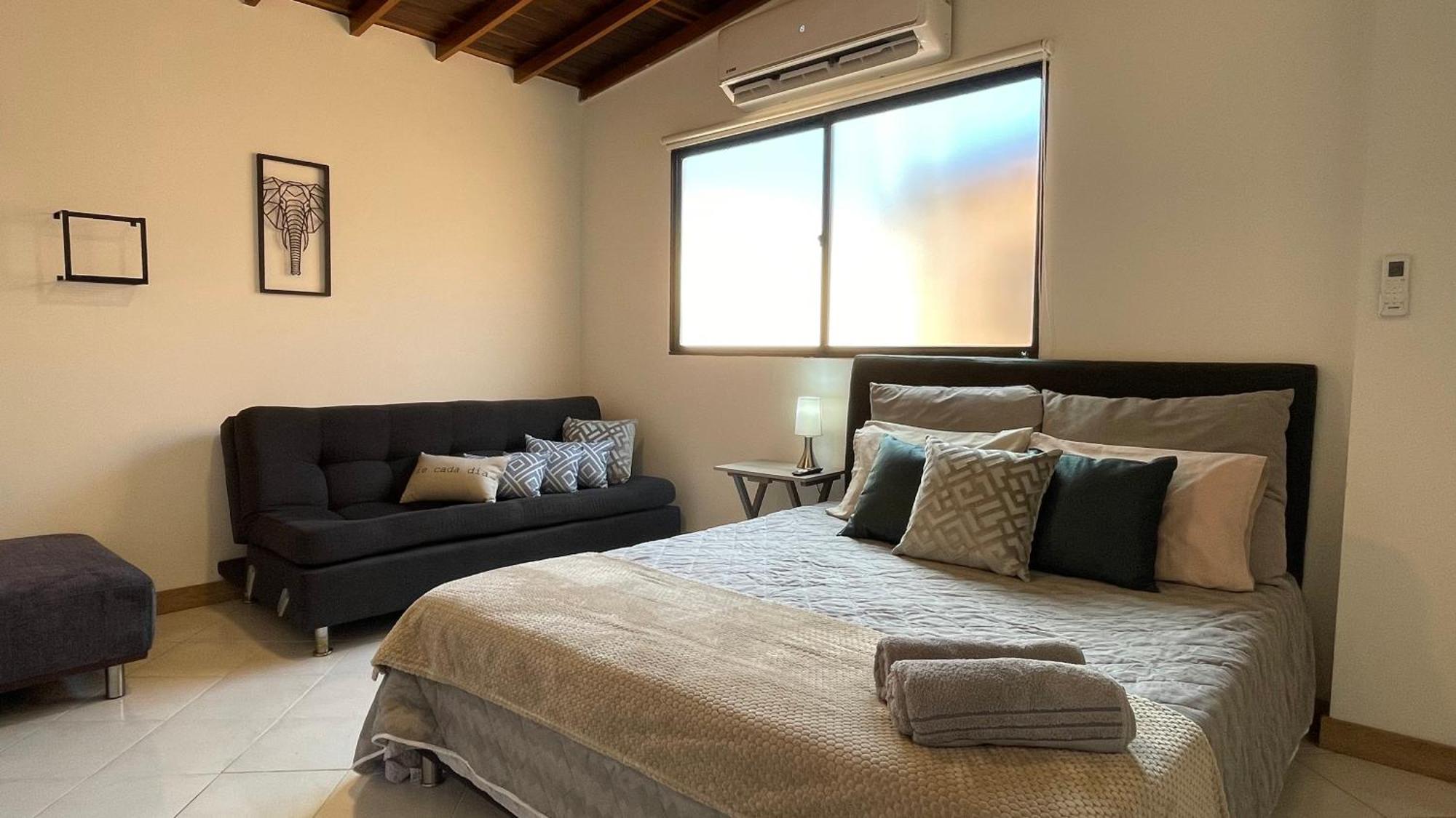 Apartment Center Flats - Manila In El Poblado *
